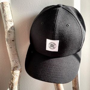 BRAND NEW REIGNING CHAMP HAT✨